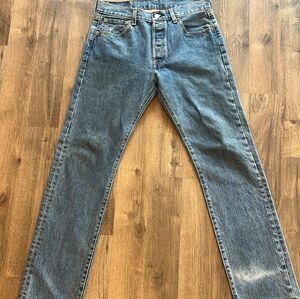Levis Jeans Men 30x32 Blue 501 Straight Leg Button Fly Medium Wash Tag 30x34